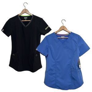 Scrub Tops Woman’s Size XS Bundle of Two Black Blue Antimicrobial ScrubStar